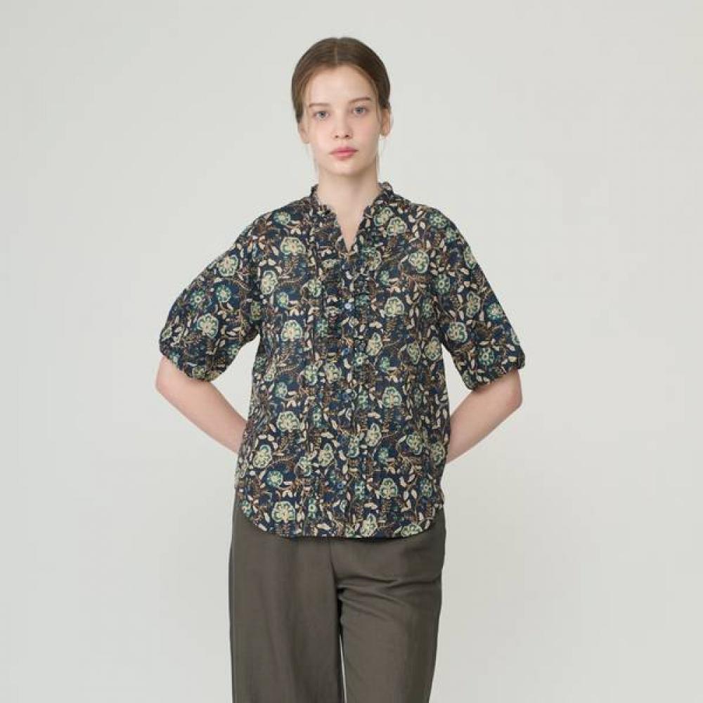 

Bcbg Ethnic Floral Pintuck Blouse B6m5b491 beige (72)/77