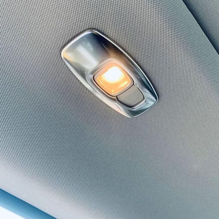 23-24 Mitsubishi Outlander Air Outlet Reading Light Panel Frame Interior Decoration