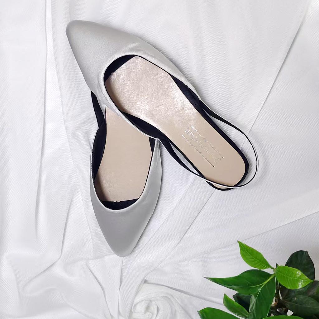 Fashion Women's Spring and Summer Solid Color Closed Toe Shallow Shoes Vintage All Match Casual Shoes Vacation Clothing