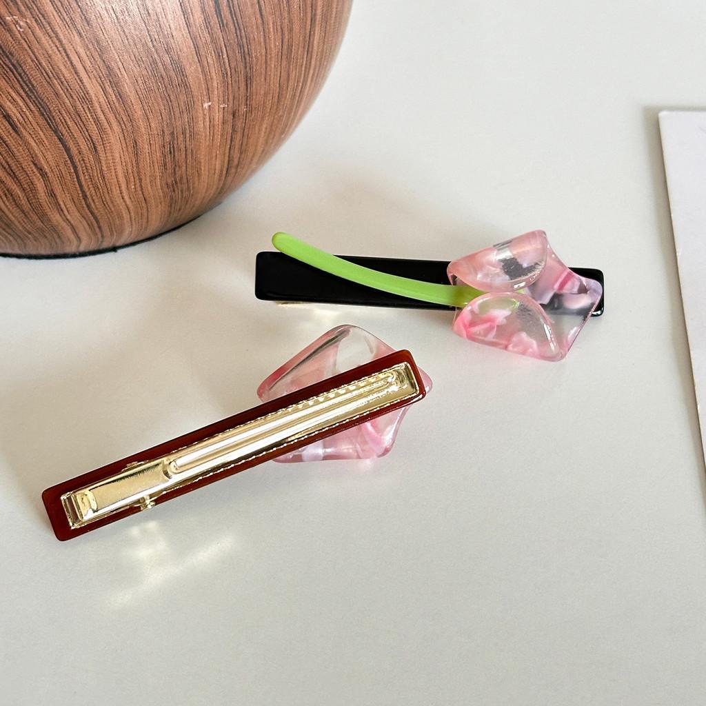 Adorable Flower Pattern Acetate Hair Claw Clip For Women Stylish And Trendy Design