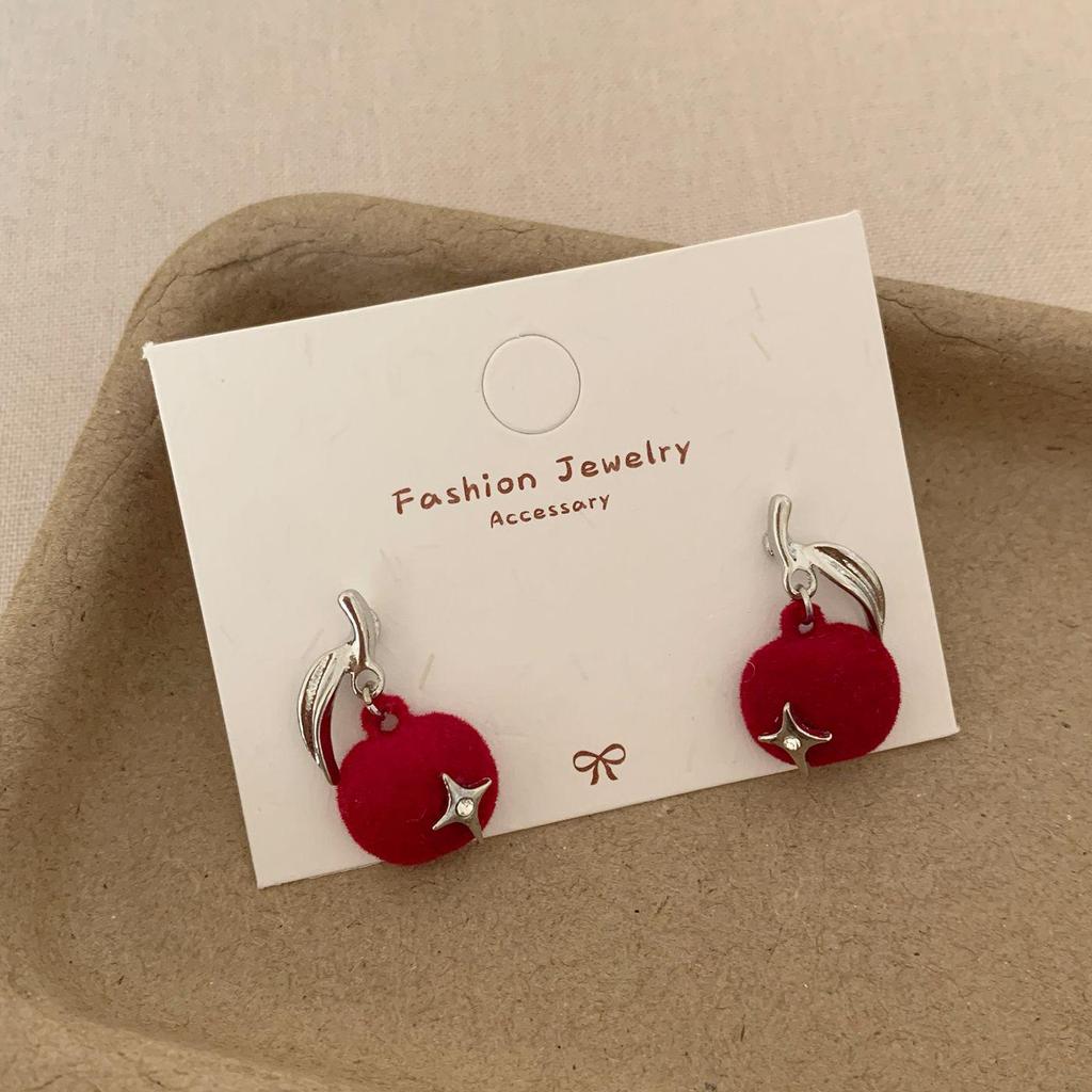 Náušnice kreslené červené jablko na jarní svátky - Stříbrná jehla Sladká zábava na Nový rok