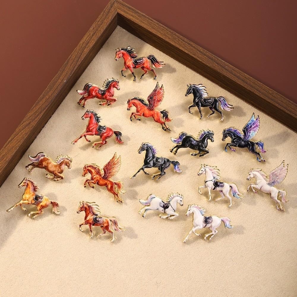 Traditional Horse Brooches Vintage Zodiac Animal Badge New Brooch Pins  Jewelry Accessories