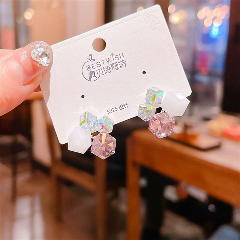 FashionThree Dimensional Dreamy Crystal Stud  Earrings for Women's Earrings Jewelry Girl Gift Brincos