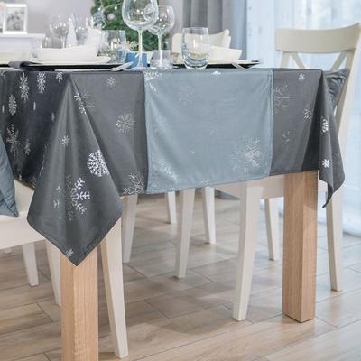 Table Decoration & Accessories – Table Runner