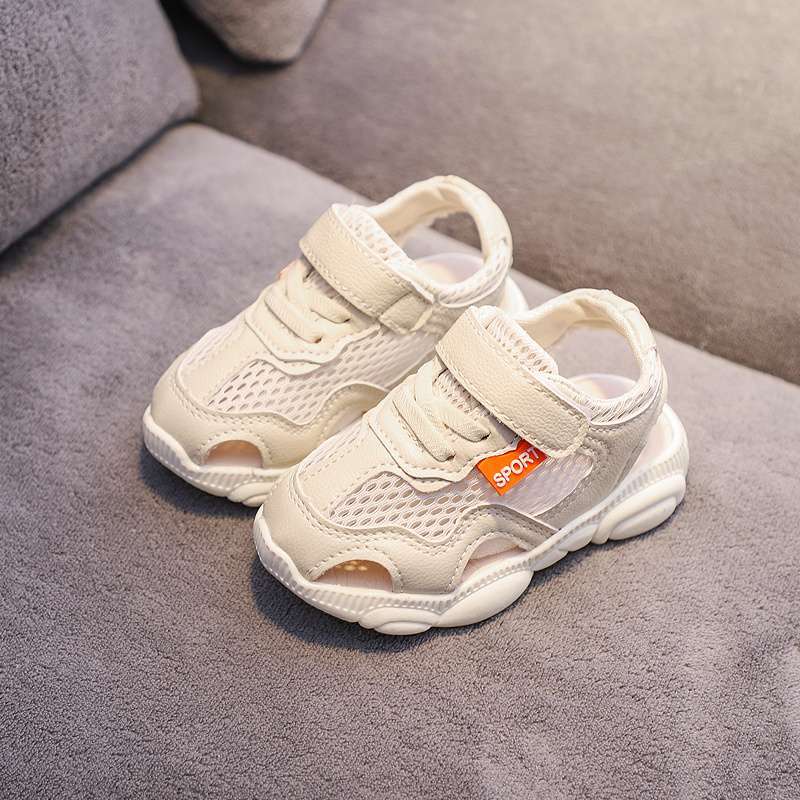 Summer new half sandals children's dad shoes bear shoes boys little white shoes girls hollow sports shoes medium children