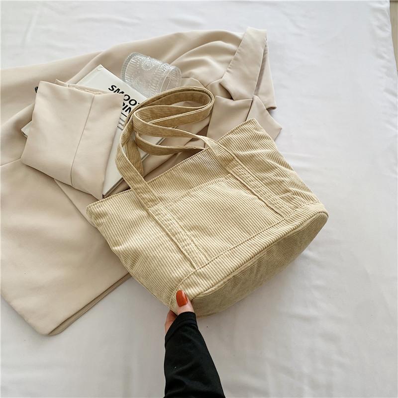 

Trendy Spring 2023 Shoulder Bag Fashionable Large Soft Plush Tote Handbag