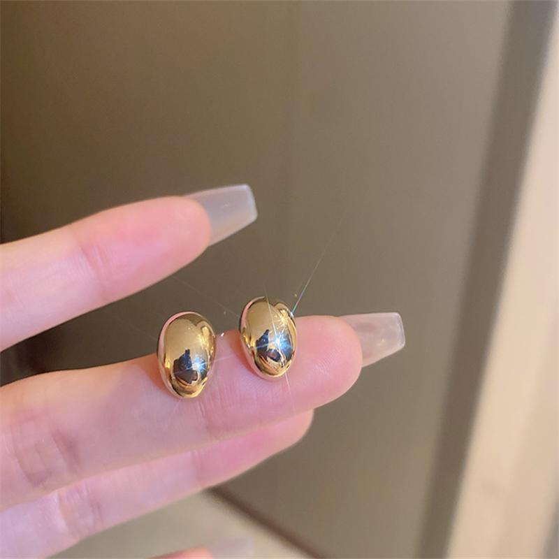 

Новые модные металлические серьги-гвоздики для женщин, девушек, подарок, сладкие ювелирные изделия оптом золотой