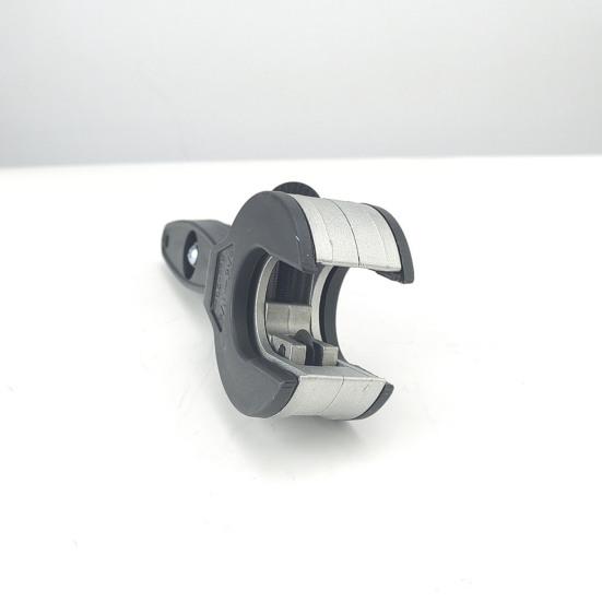 Ratcheting Tubing Cutter Compact Size Pipe Cutter with Replaceable Steel Blades DIY Pipe Cutting Tool Portable Ratchet Cutter