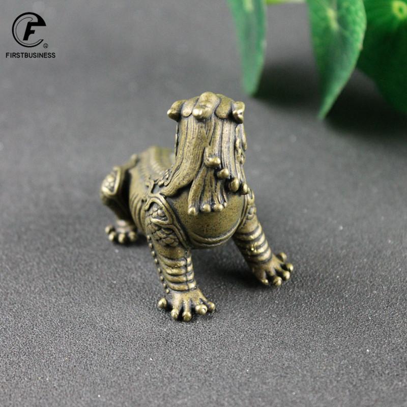 Antique Bronze Chinese Myth Beast Qi Lin Statue Miniature Figurines Desktop Ornaments Home Car Decorations Copper Crafts Gifts