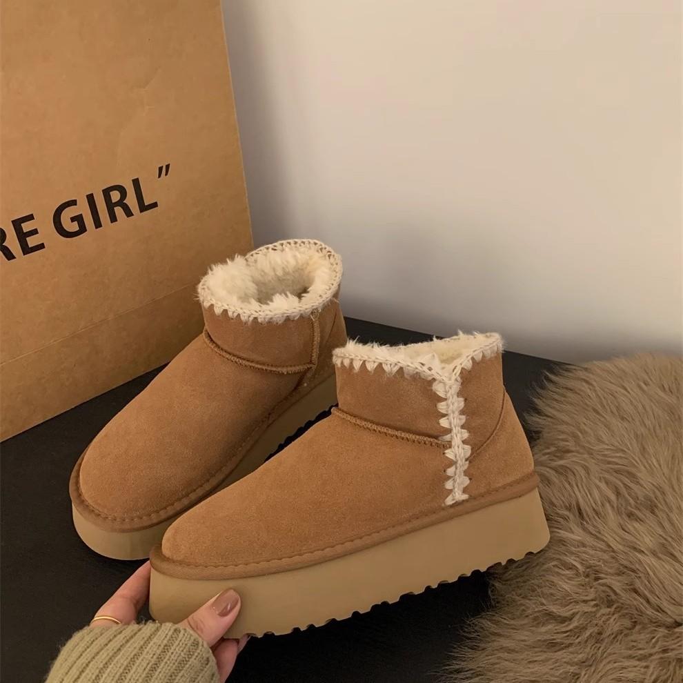 thick-soled Northeast snow boots short boots women's boots fur integrated velvet cotton shoes autumn and winter thickened warm bread shoes women