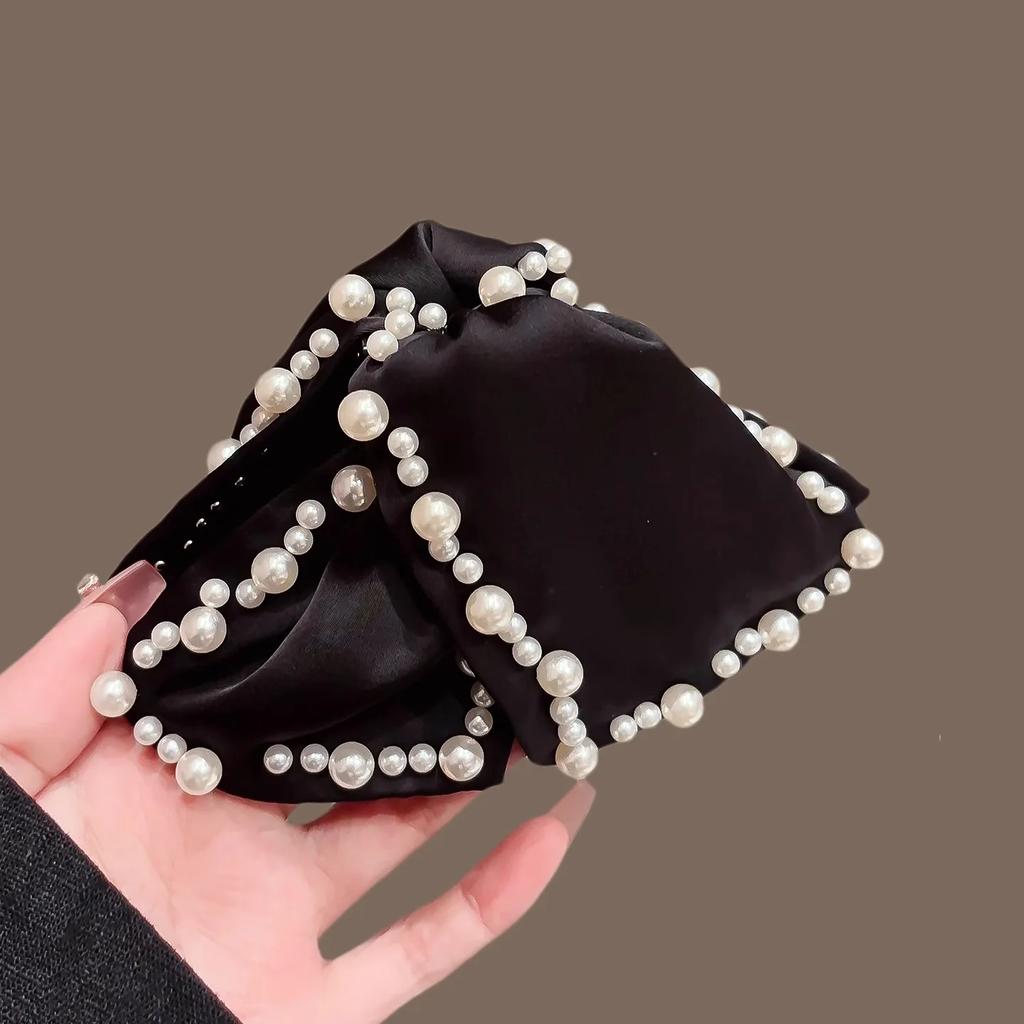 Satin Pearl Hair Clip Triangle Hair Claw Women's Back of Head Hair Grip Large Size Hair Accessories
