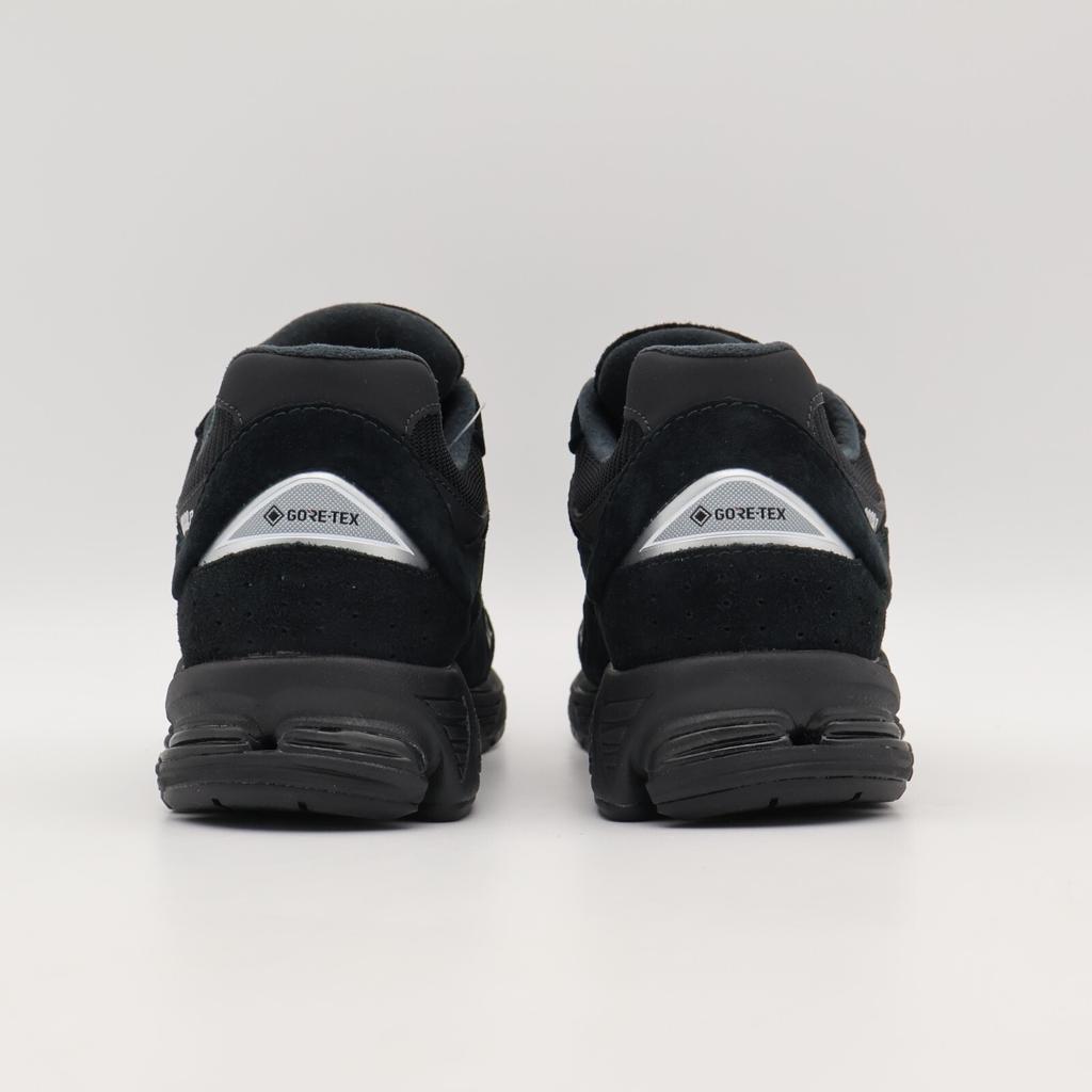 M2002RXX New Balance 2002R GORE-TEX Black White (Men's)
