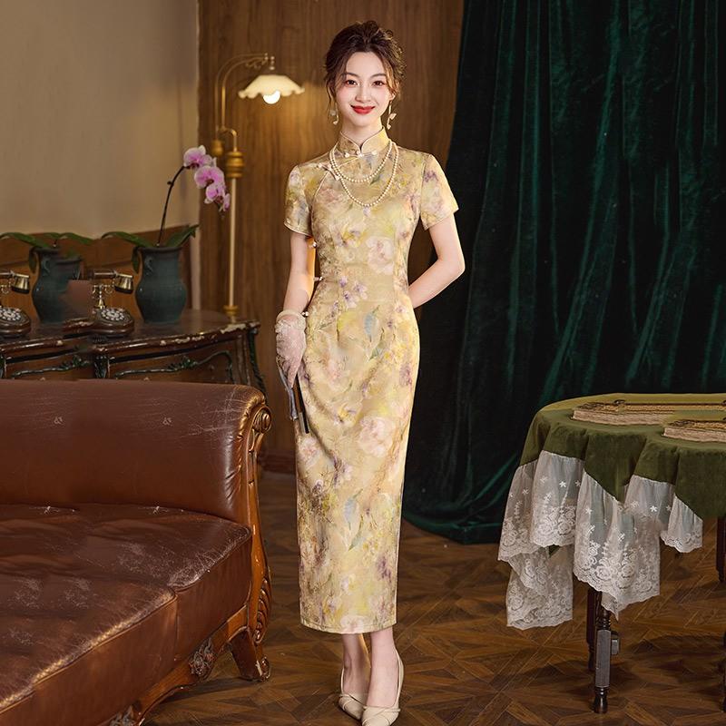 Elegant Yellow Floral Brocade Cheongsam Dress Women 2025 Modernized Long Qipao With Stand Collar Three-Quarter Sleeve Small