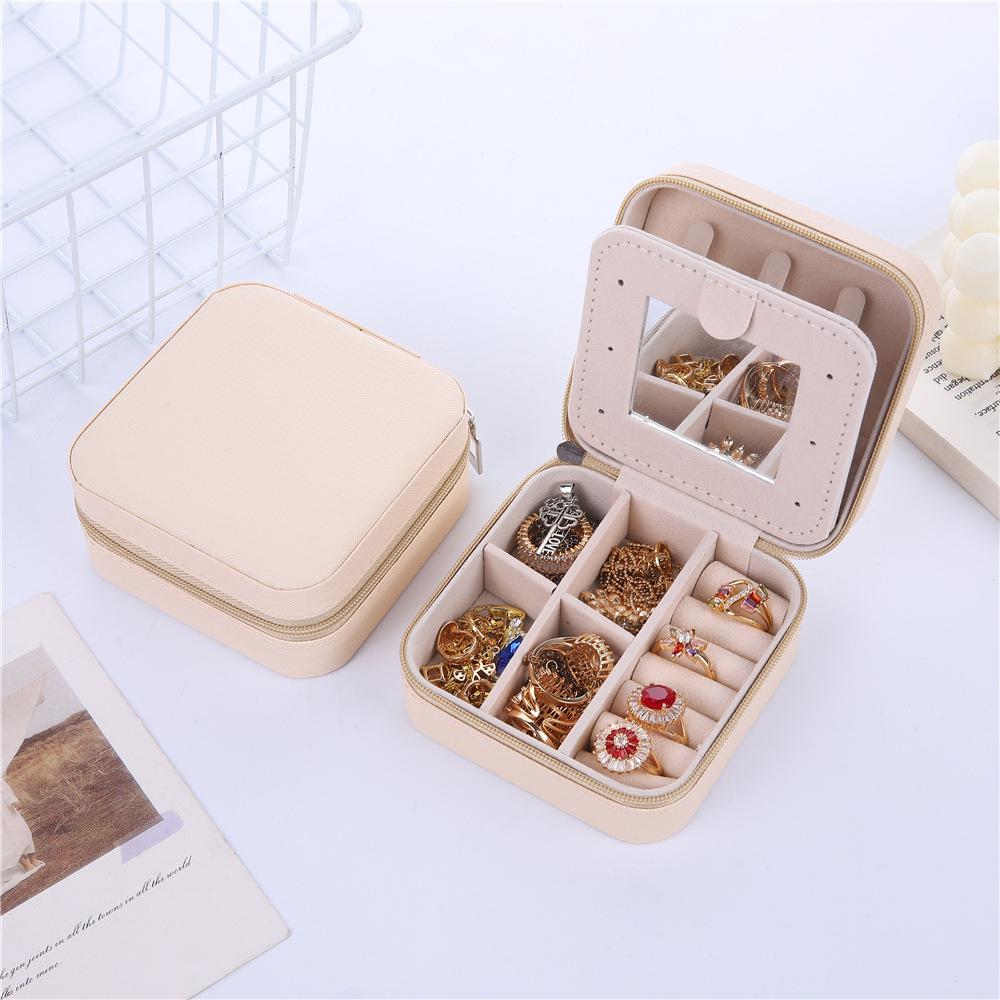 Compact Zippered Jewelry Box with Mirror – Stylish Travel Case for Rings, Earrings, and Accessories
