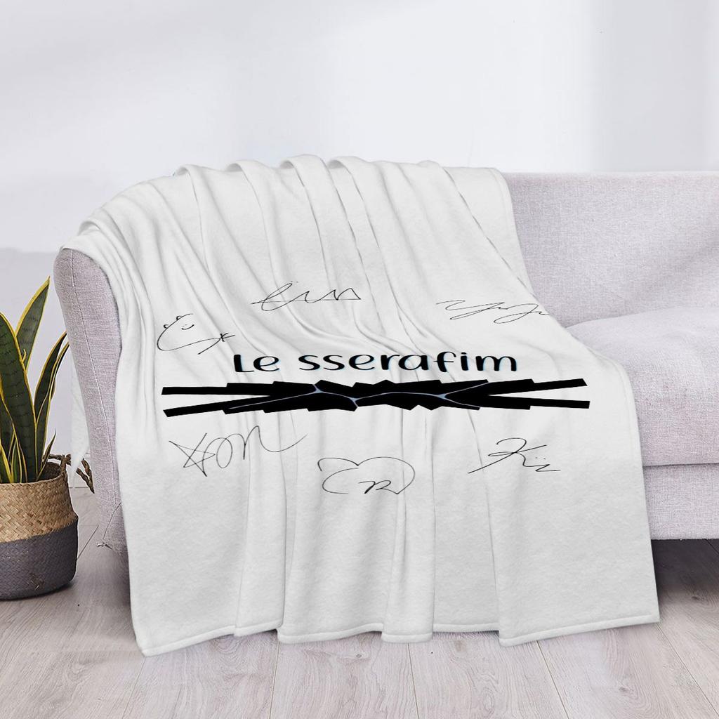 Couverture de canapé Le Serafim Couvertures douces et moelleuses Maison et décoration Jeté Lit Genou Personnalisé Anime Luxe Jetés Mignon pour enfants