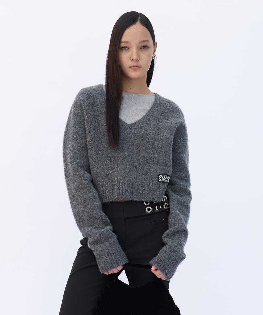 Yunse Hatch Crop Knit (Charcoal)