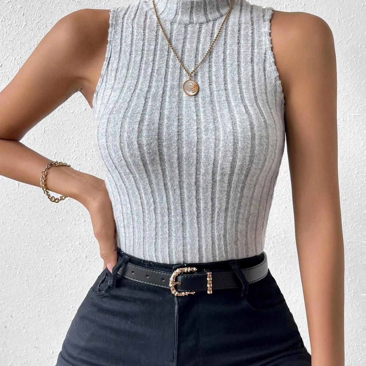 European and American style 2026 spring new turtleneck sleeveless knitted vest women slim and thin striped short top tide L серебряный