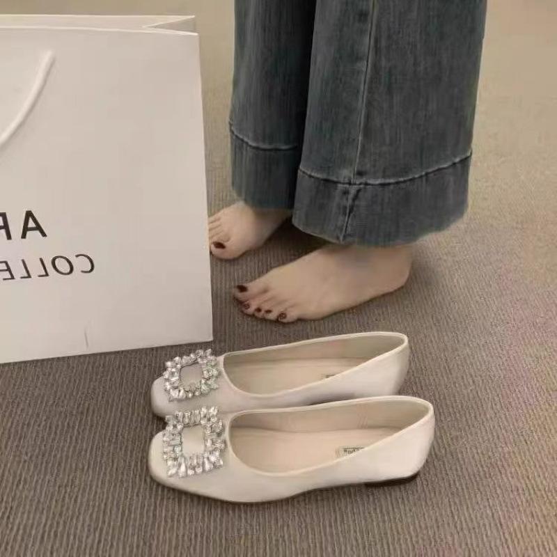 Single Shoes Women's Autumn Model 2025 New Model with Skirt Square Head Fairy Style Grandma Shoes One Pedal Flat Beanie Shoes Women