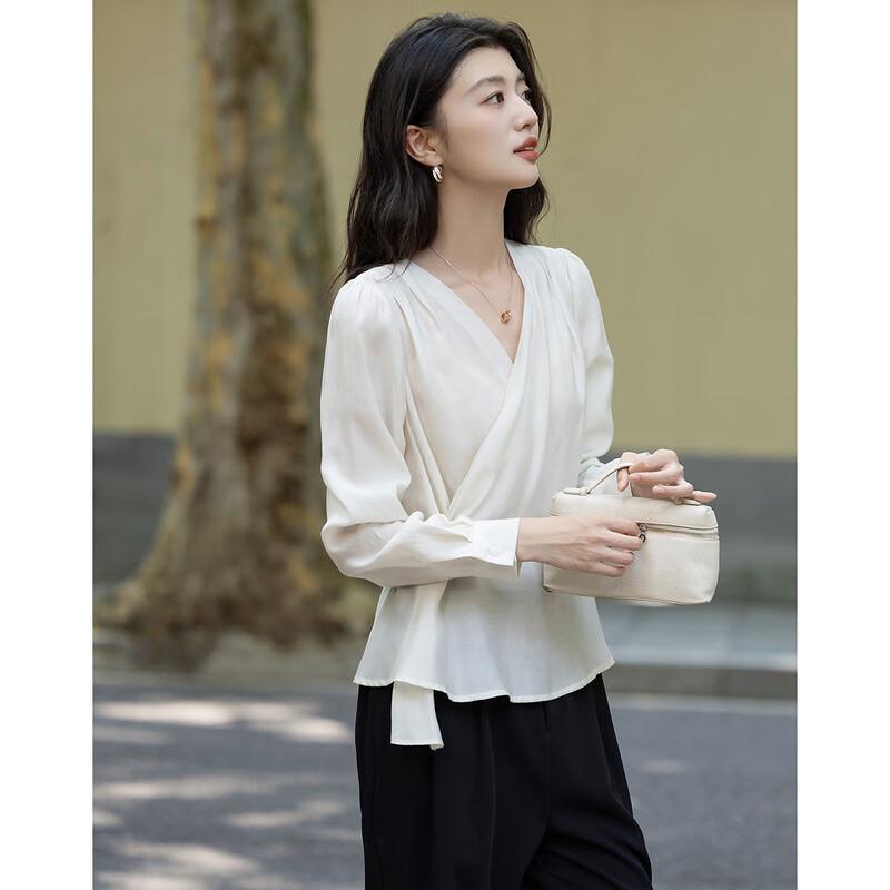Women's Lyocell Blend V-Neck Blouse with Irregular Hem