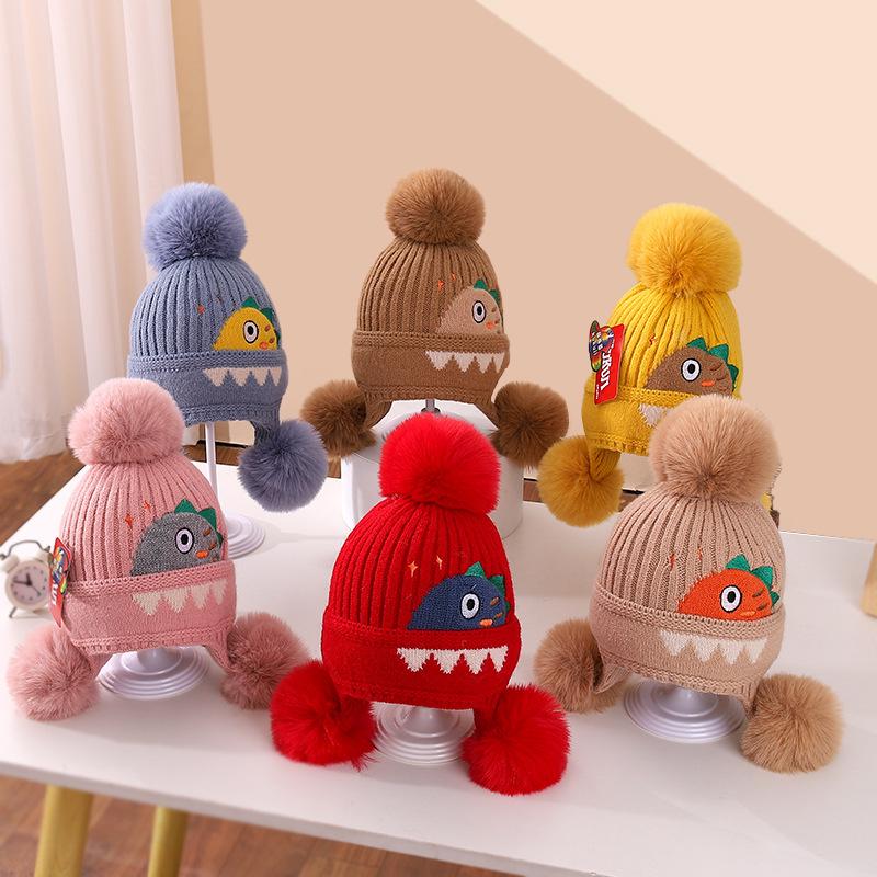 Kids' Woolen Hat with Pom-Pom - Warm, Knitted Winter Ear-Protection for Boys and Girls