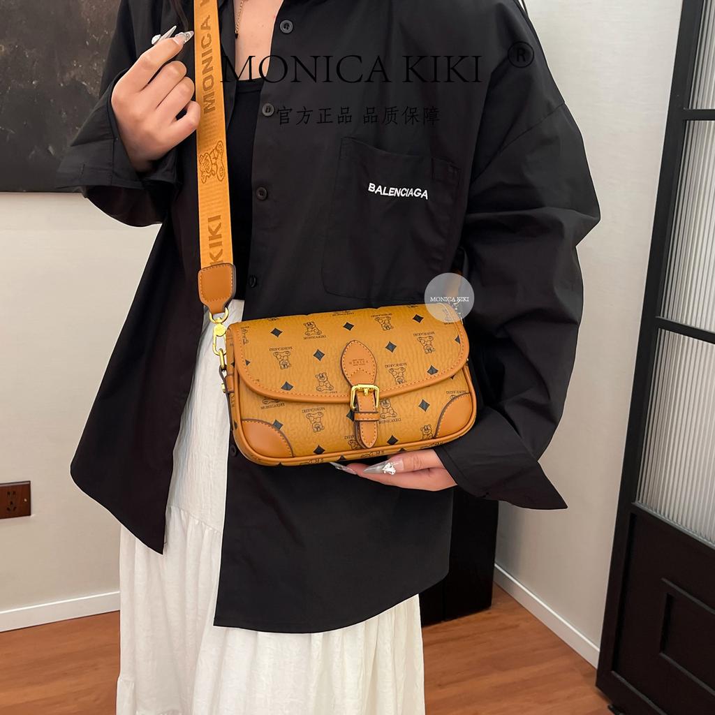 Cartoon bear printed small square bag versatile bag women's 2025 new retro old flower high-end single shoulder messenger bag