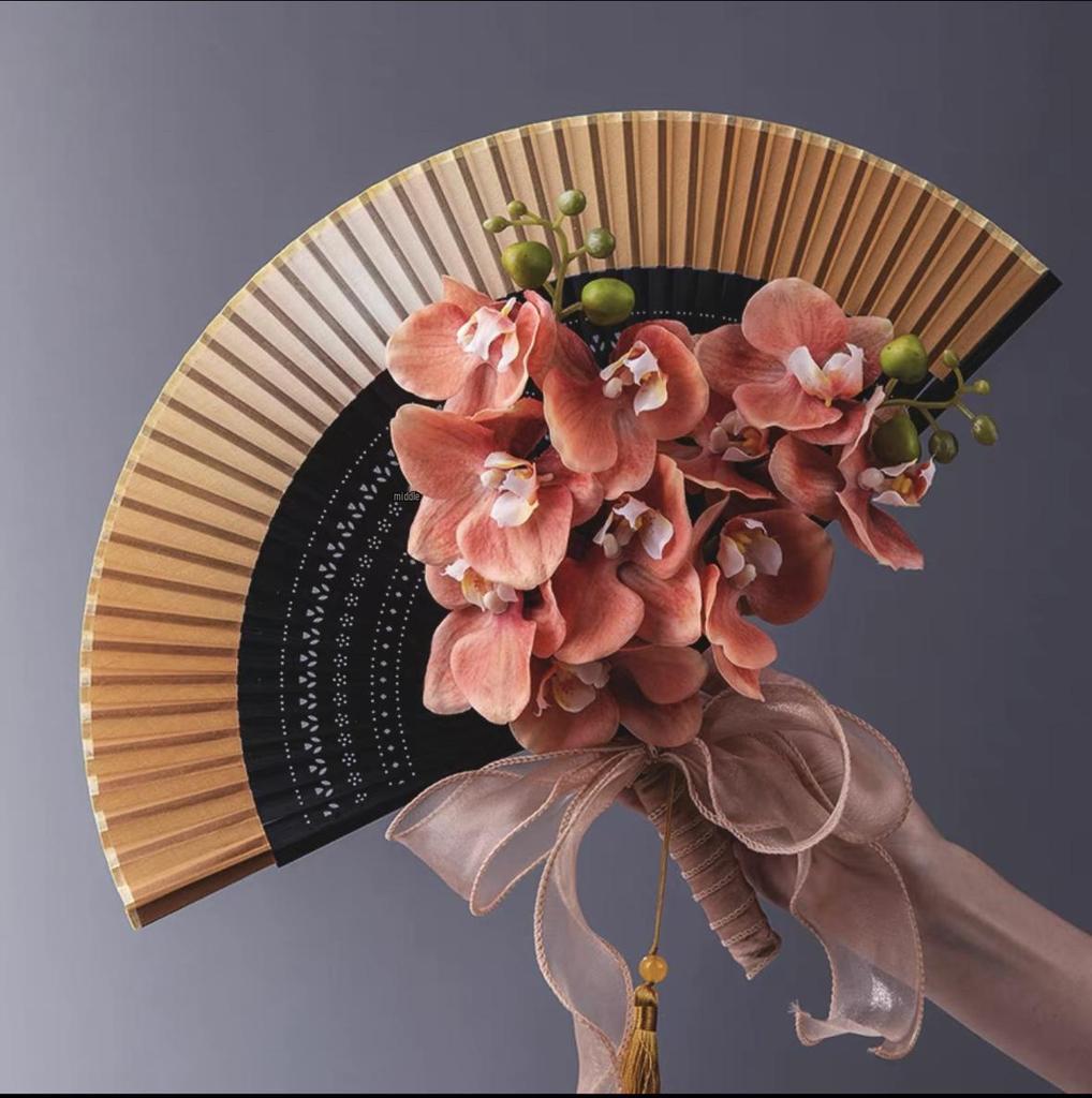 New Chinese Style Bride Folding Fan Bouquet for Engagement or Robe Accessory