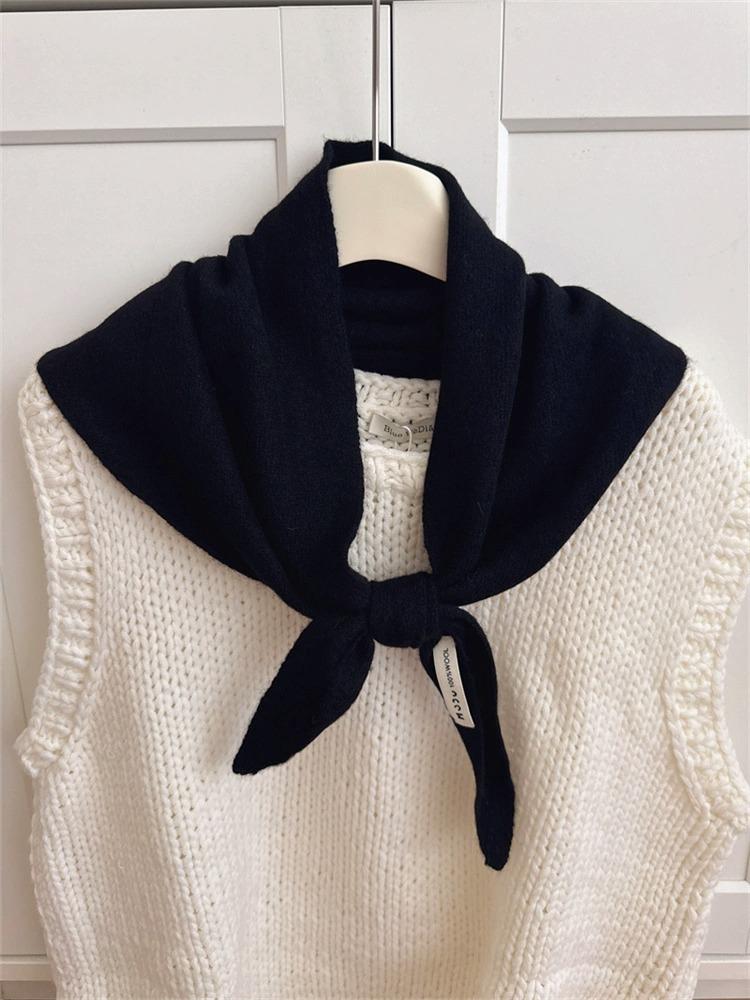 British Korean Triangle Scarf Niche Wool Triangular  Women Head Scarf  Warm French-girl Fashion Multi-functional  Knitted Scarf