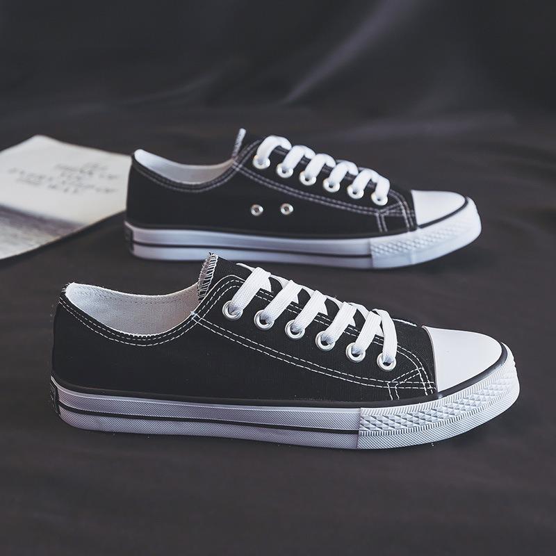 Distribution of classic evergreen canvas shoes, rubber shoes, student cloth shoes, low-top shallow mouth men's shoes