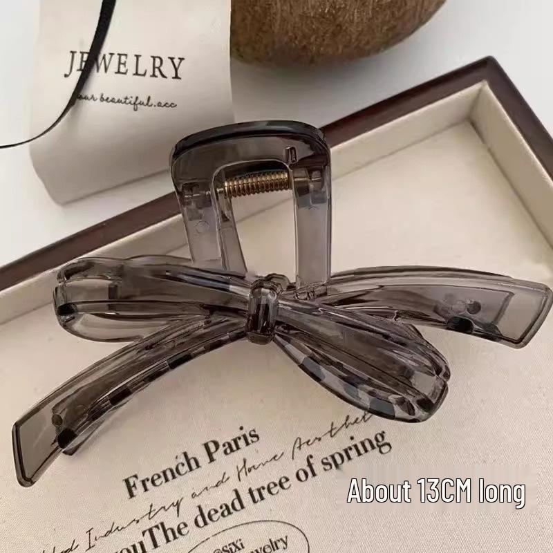 Großer französischer Retro-Klammer-Haarclip für elegante Damenfrisuren.