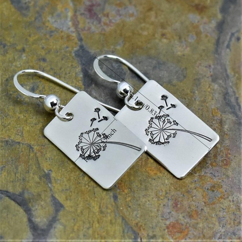 1 Pair of Minimalist Retro Rectangular Dandelion Fashion Earrings
