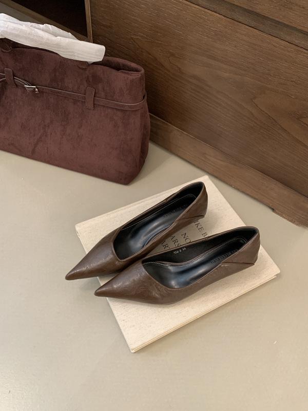 

Новые женские туфли на тонком каблуке с острым носком и леопардовым принтом. Модные туфли на высоком каблуке для женщин. 40