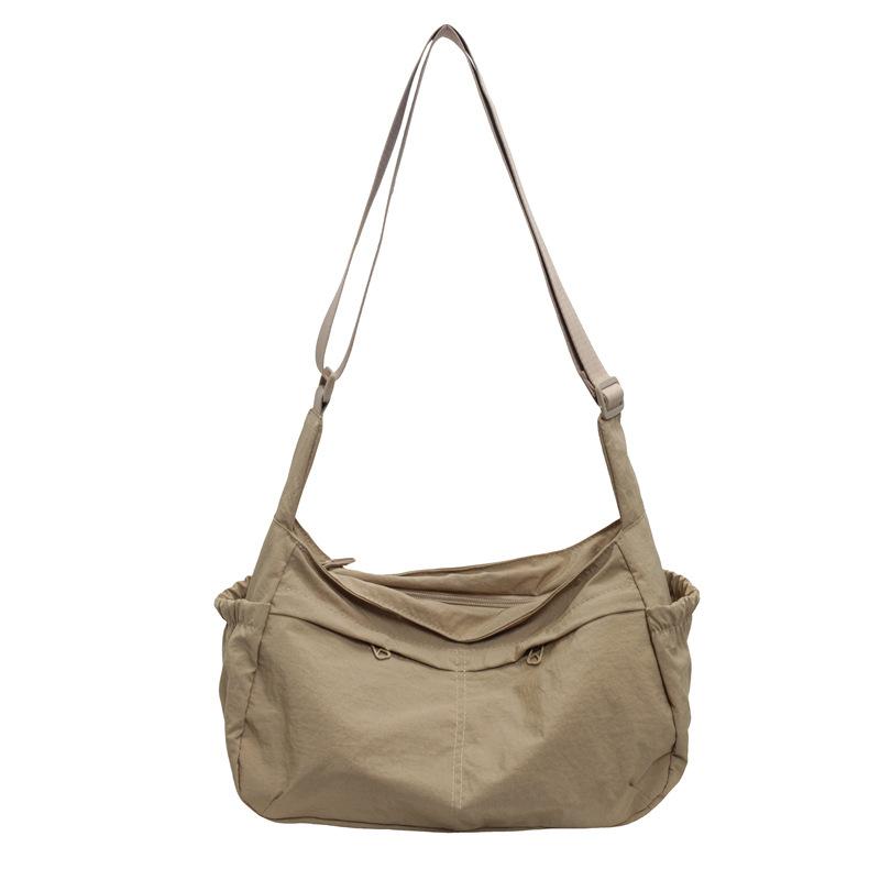 Large capacity nylon women's summer trend casual messenger bag commuting to work shoulder women's bag
