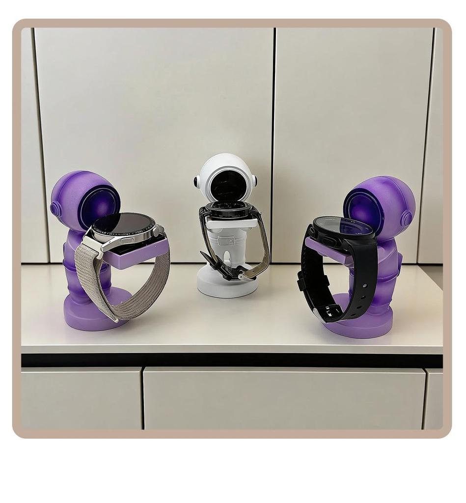 Astronaut Resin Display Stand - iWatch Holder and Tray Ornament