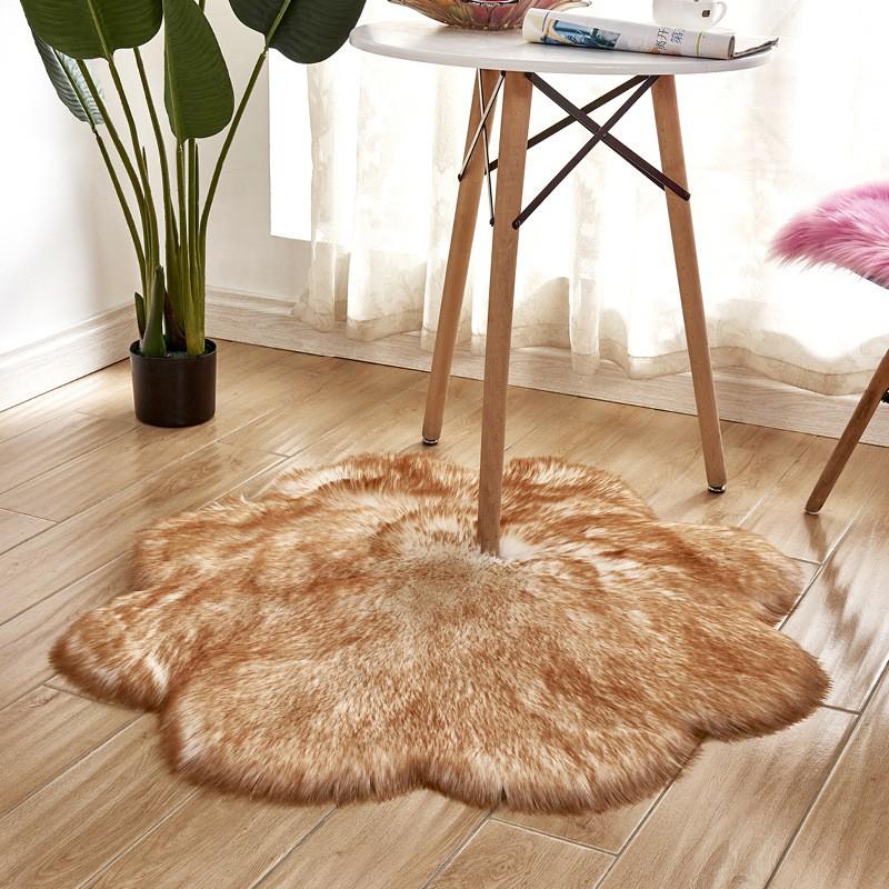 Floral Shaped Plush Area Rug Living Room Bedroom Window Seat Modern Decor Soft Acrylic Floor Mat