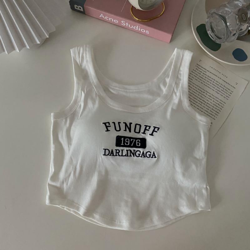 Hong Kong Print Everything Up Camisole Girl with A Sexy Short Spice Girl Suspenders Breast Cushion Base