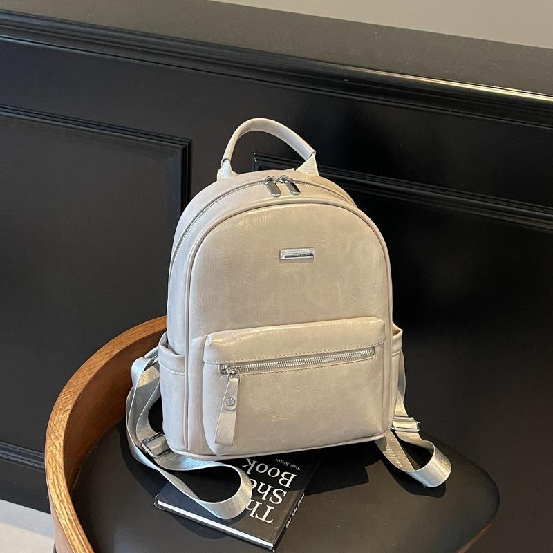 Premium Women's Backpack New Fashion Travel Versatile Backpack Small Schoolbag