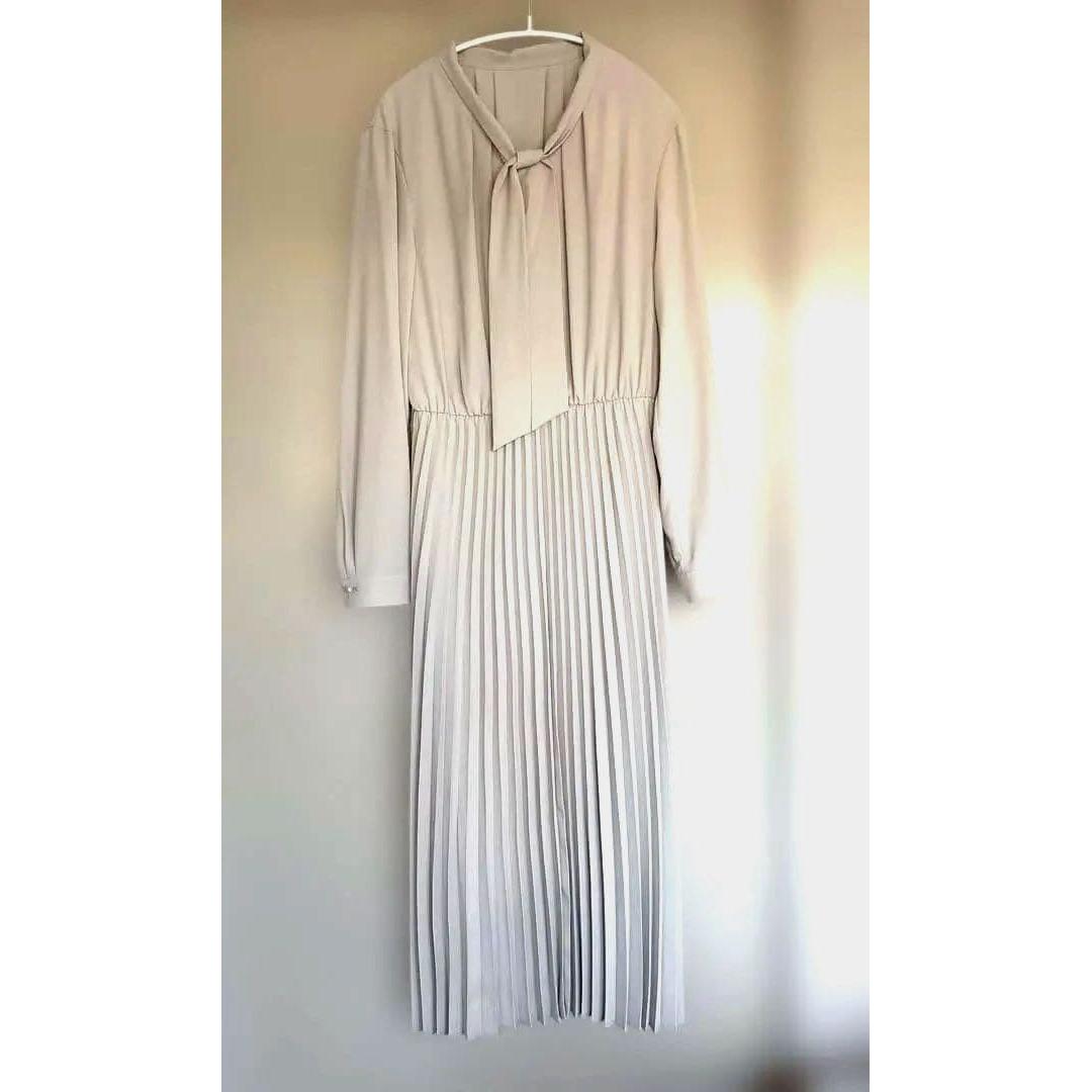 PLST Beige Pleated Dress Long Sleeve