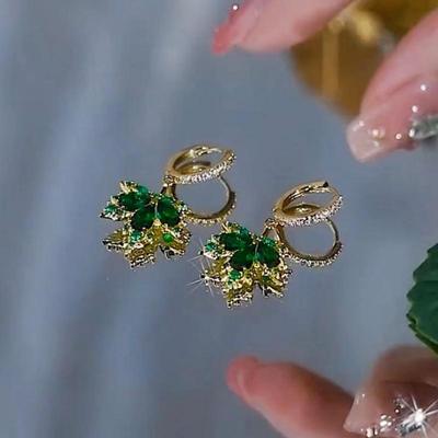 Fashion Green Crystal Leaf Drop Earrings for Women Korea Elegant Temperament Zircon Earrings Wedding Jewelry Party