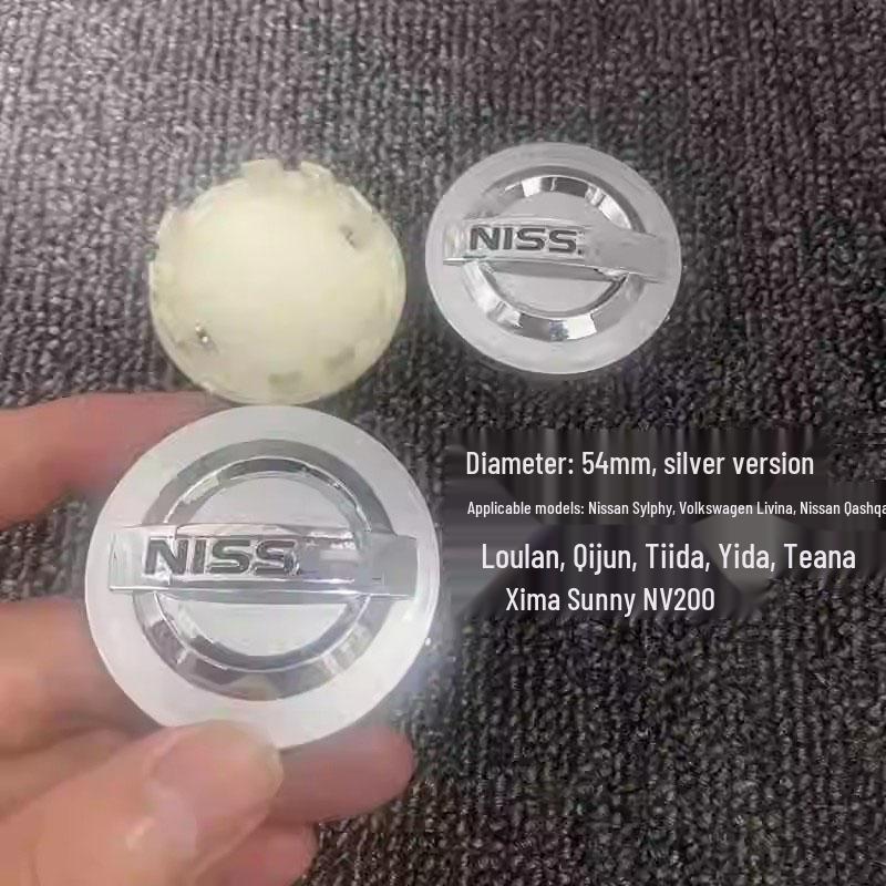 Καλύμματα Τροχών Nissan Patrol Y62 Μαύρο & Ασημί, 18"–20" με Αυθεντικό Κεντρικό Λογότυπο.