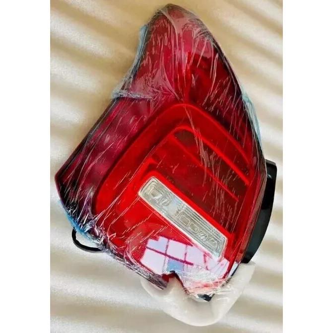 

Fits For Suzuki Swift 3rd generation Hatchback Left Rear Tail Lights Lamps