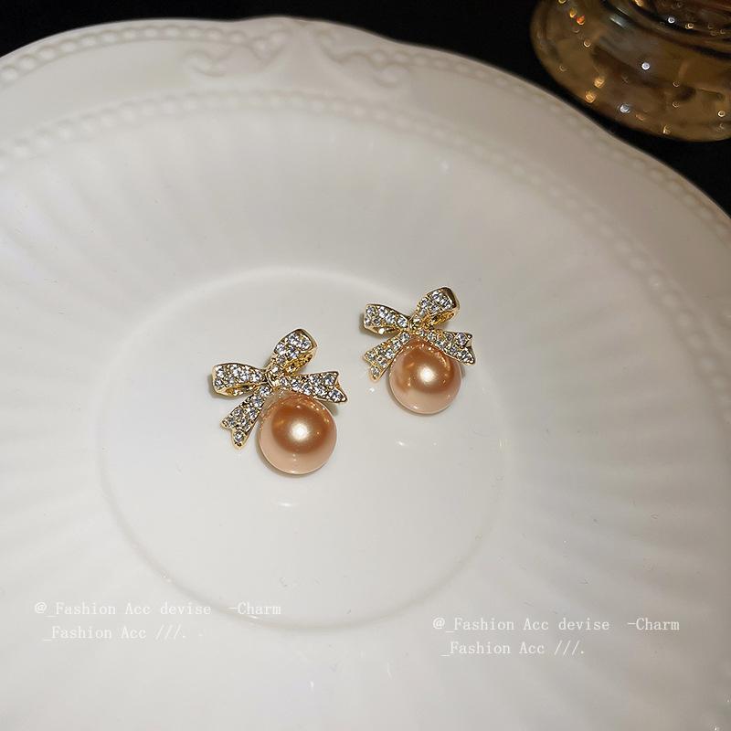 Silver Needle Diamond Bow Pearl Earrings French Light Luxury Premium Earrings Niche Retro Temperament Earrings
