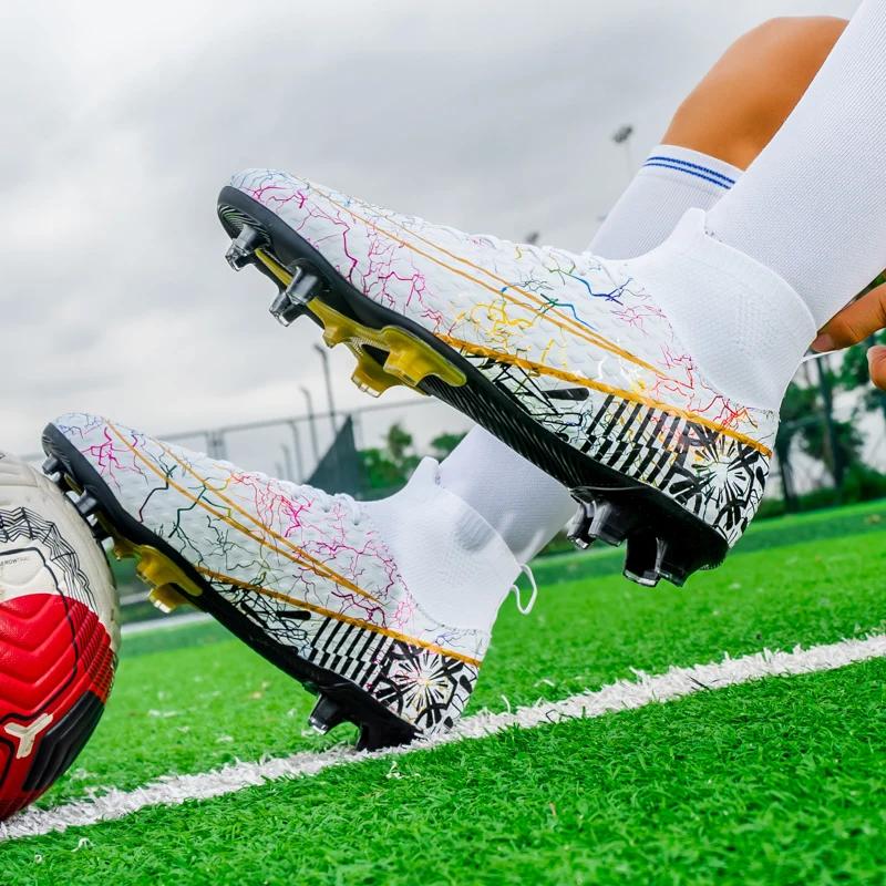 Men Soccer Shoes Society Football Boots Original Professional Casual Cleats Sports Indoor Field Studded Training Football Shoes