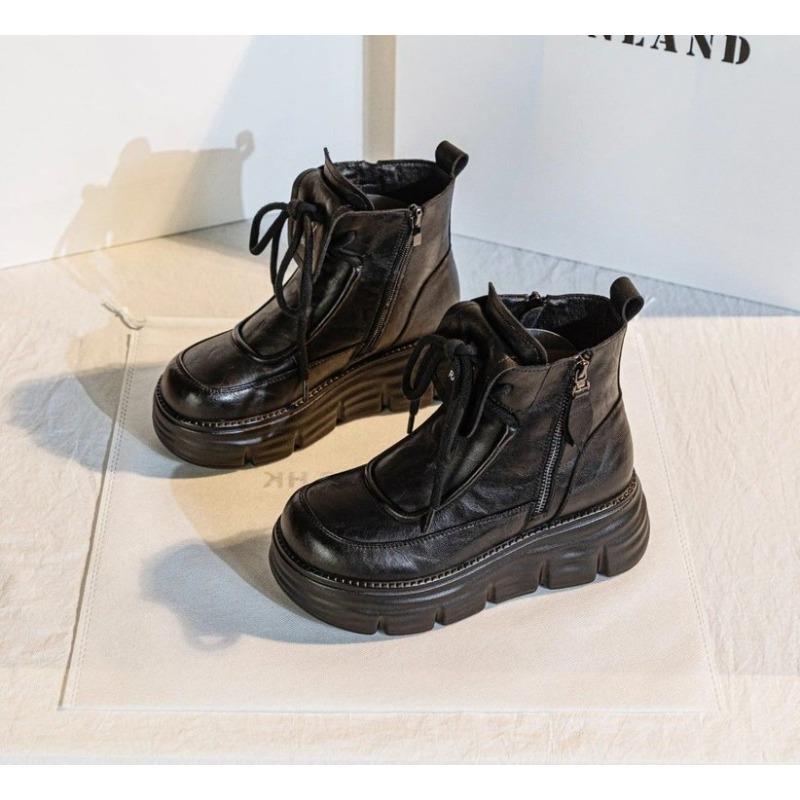 New Style Thick-soled Shoes with Anti-slip Function, Casual and Versatile Short Boots for Women Devotion