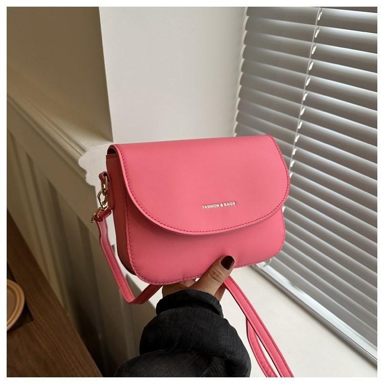 Chic Stylish Small Square Shoulder Bag For Women In Trendy Colors Perfect For Everyday Use