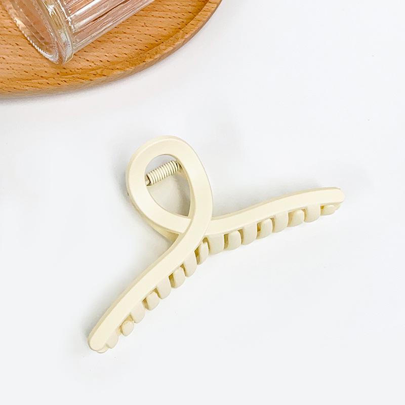 Retro Milk Coffee Series: Sweet Girl Shark Clip with Frosted Hollow Design - Fashion Hair Accessory