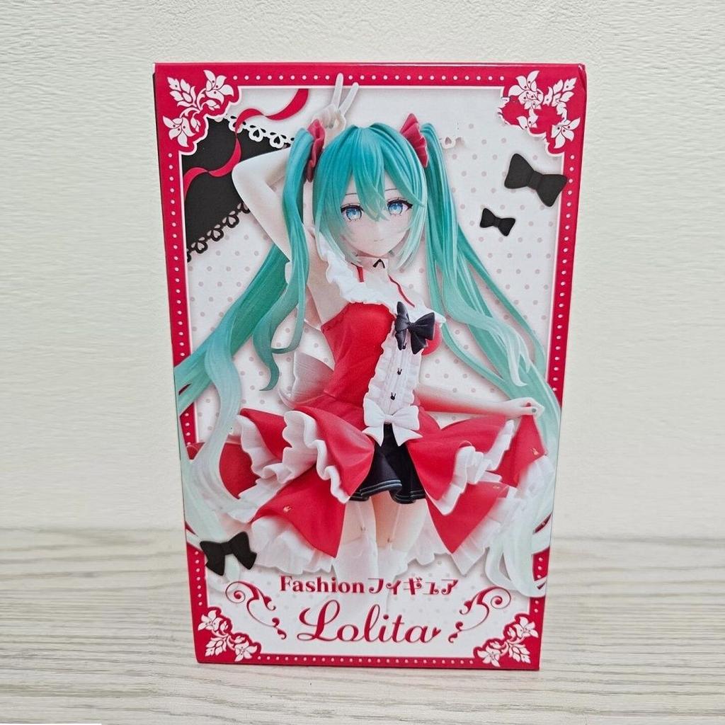 Anime New Hatsune Miku Figure Mini Character Ornaments Kawai Pink Green Hatsune Table Decoration for Home Adult Toy Kid Birthday