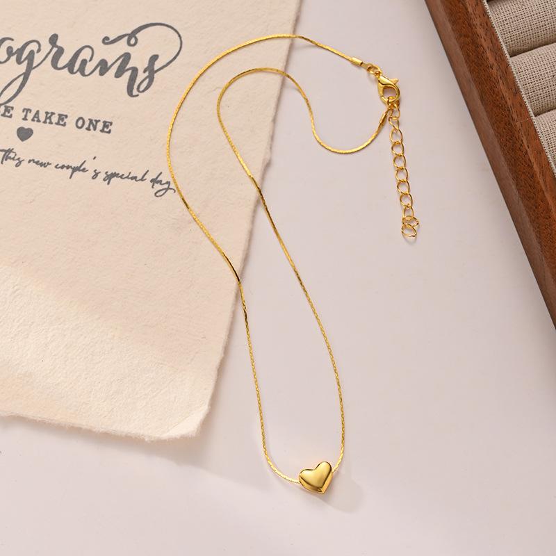 Золотая подвеска-ожерелье в форме персикового сердца - Элегантная, Высококачественная Модная Цепочка на Ключицы