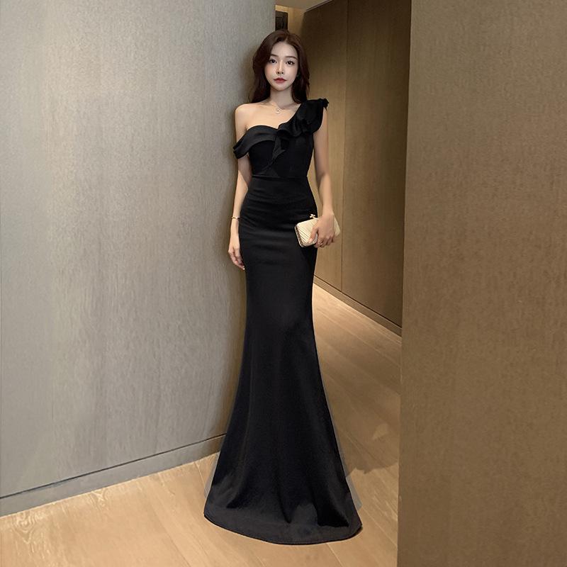 Elegant Strapless One-Shoulder Floor-Length Bodycon Evening Dress