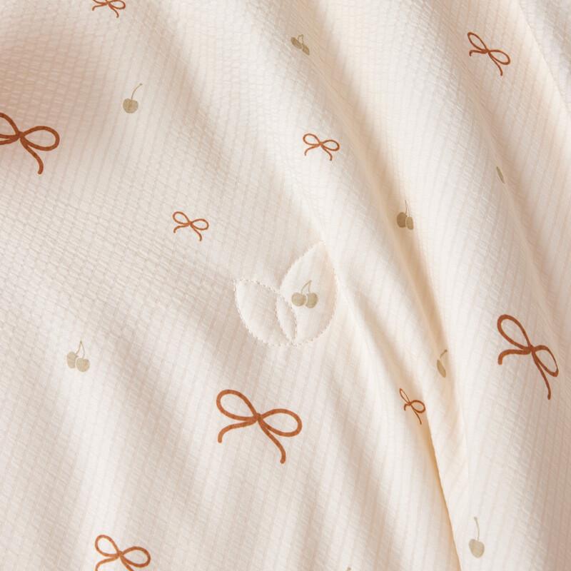 Jieliya Cloud-Feel Antibacterial Soy Fiber Summer Quilt