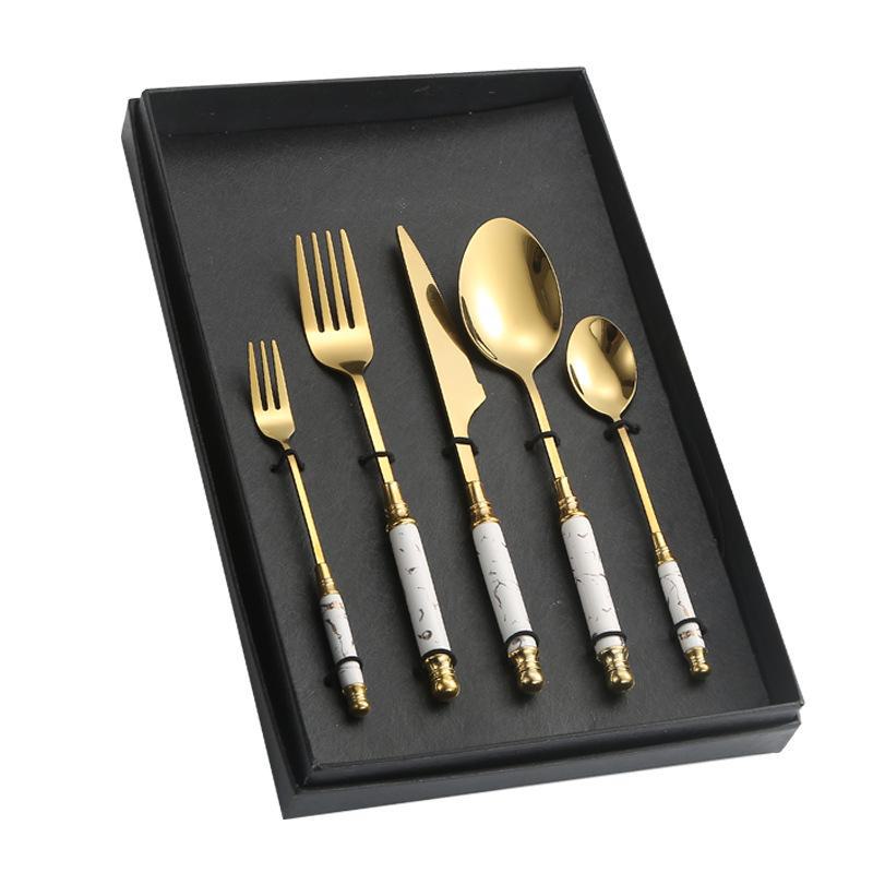 

Легкий роскошный набор столовых приборов из нержавеющей стали с керамической ручкой - нож, вилка, ложка, десертная ложка, вилка для фруктов в подарочной коробке Palace five-piece set + craft box платиновый